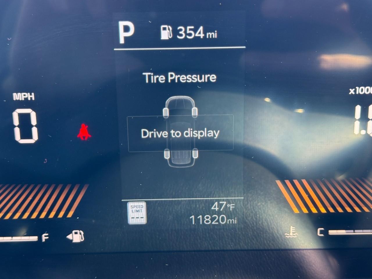 Kia Carnival Vehicle Full-screen Gallery Image 22