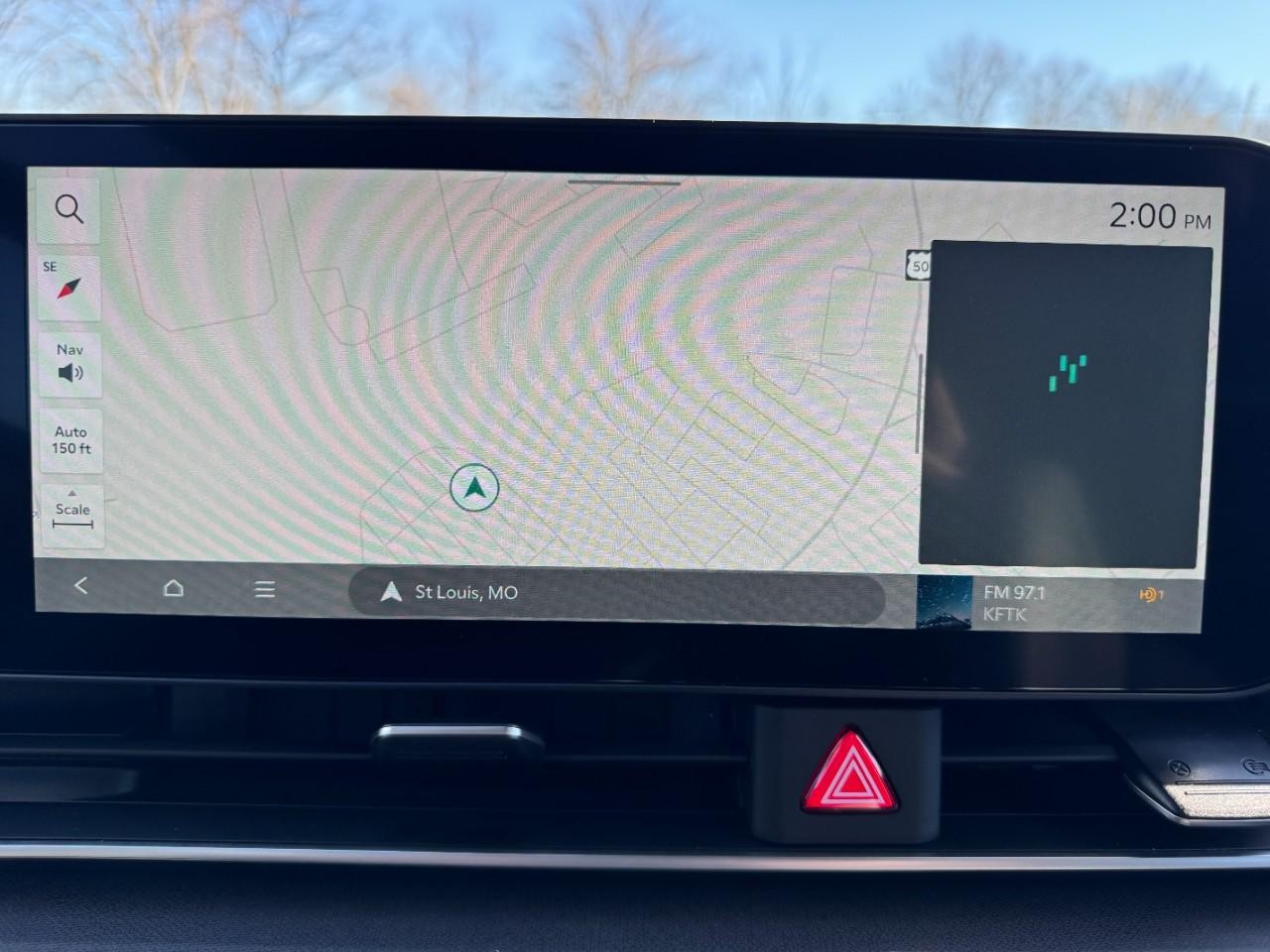 Kia Carnival Vehicle Full-screen Gallery Image 23