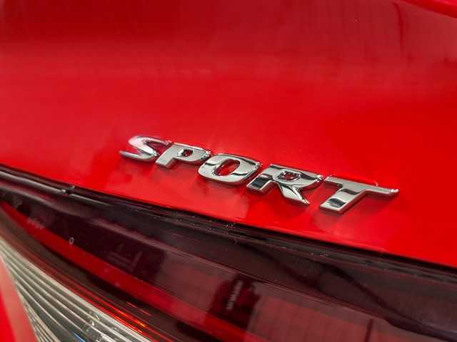 Honda Civic Sedan Vehicle Full-screen Gallery Image 06