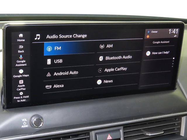 Honda Pilot Vehicle Full-screen Gallery Image 15