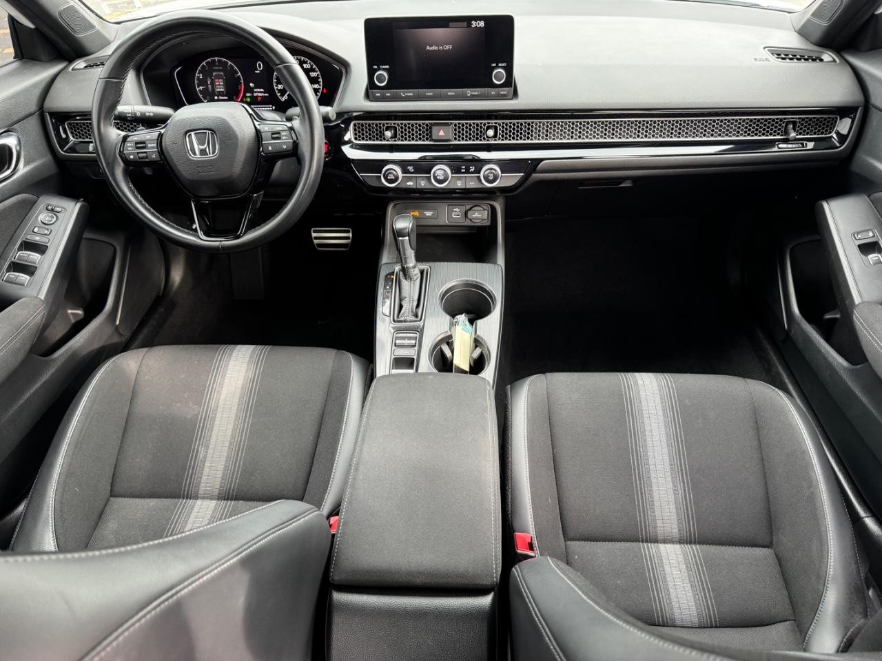 Honda Civic Sedan Vehicle Full-screen Gallery Image 11