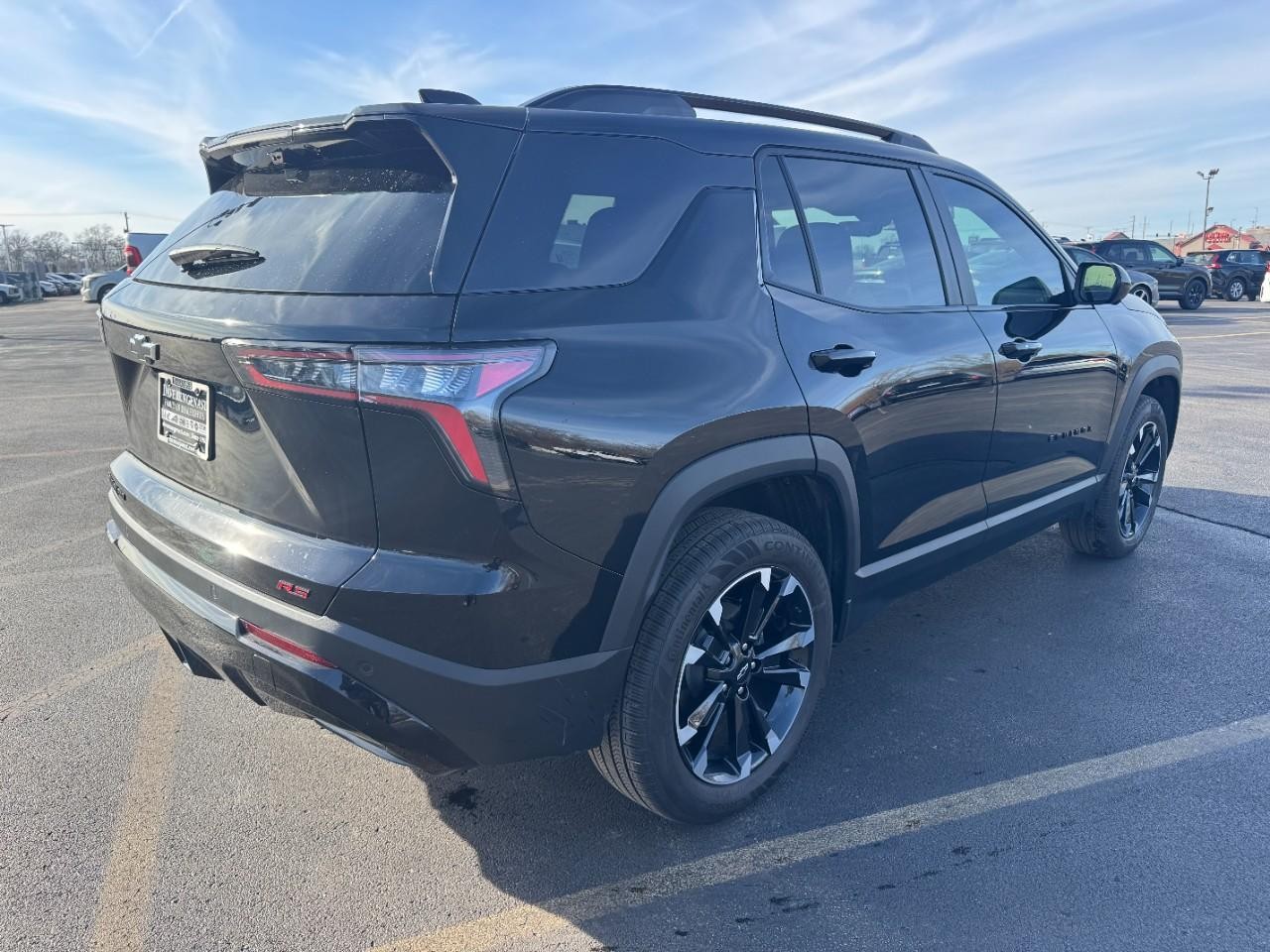 Chevrolet Equinox Vehicle Full-screen Gallery Image 03