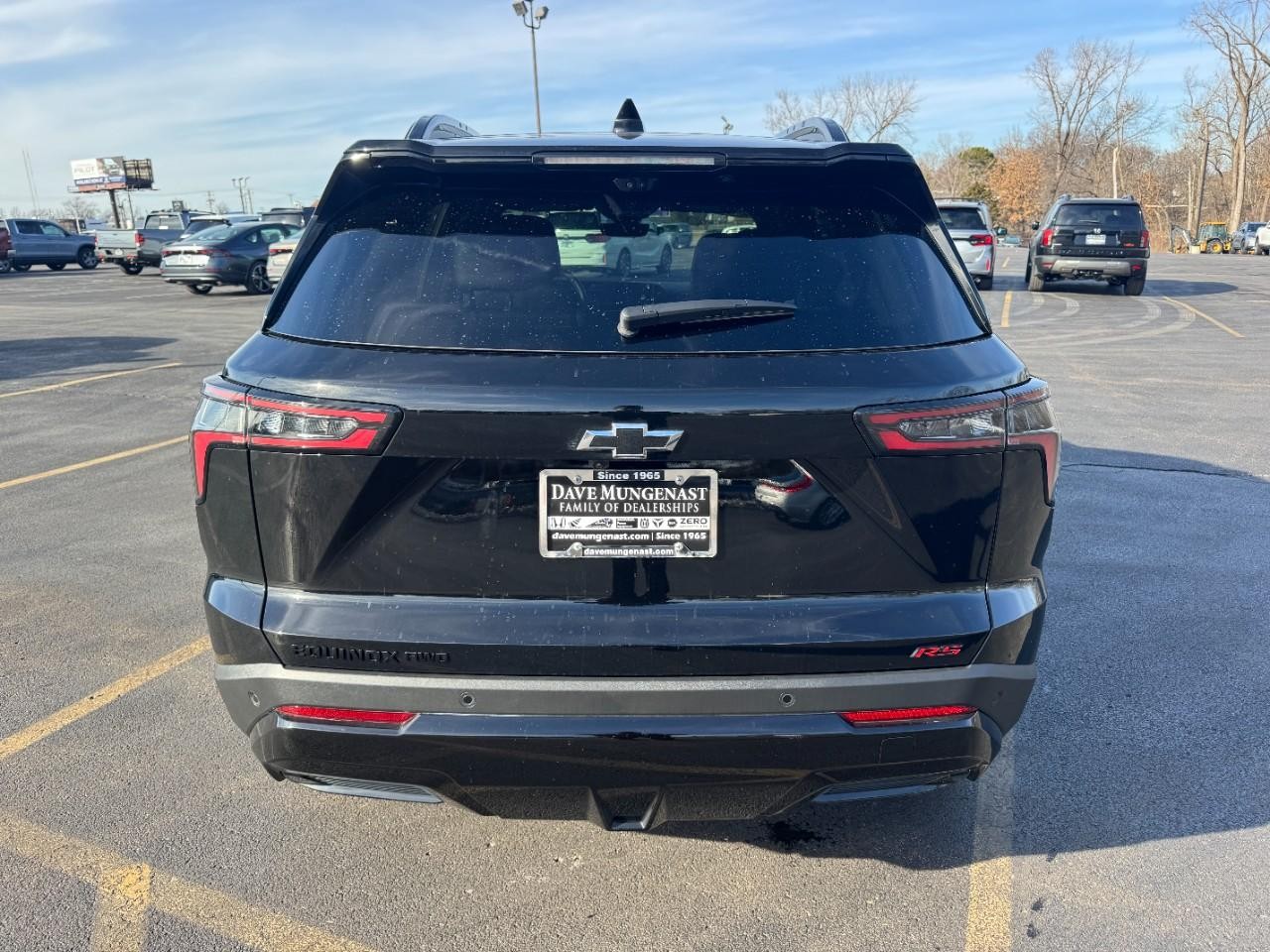 Chevrolet Equinox Vehicle Full-screen Gallery Image 05