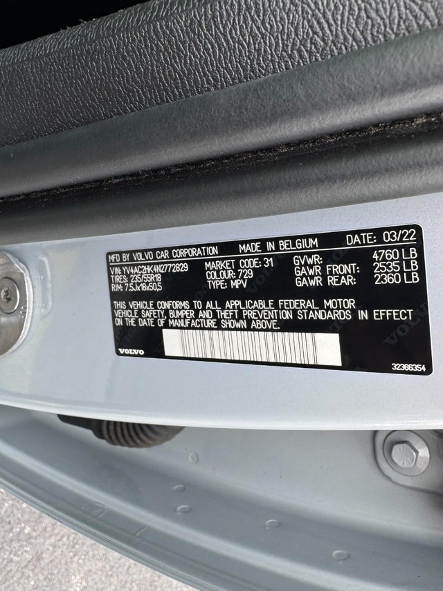 Volvo XC40 Vehicle Full-screen Gallery Image 28