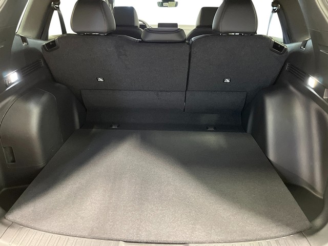 Honda CR-V Hybrid Vehicle Full-screen Gallery Image 27