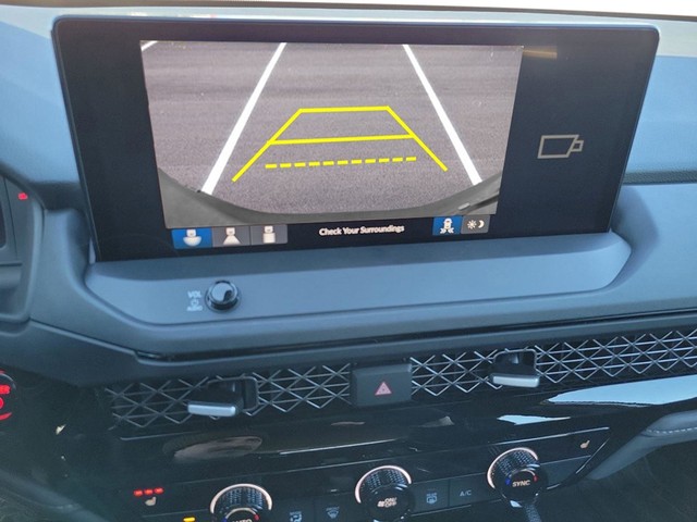 Honda Accord Hybrid Vehicle Full-screen Gallery Image 15