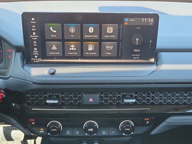 Honda Accord Hybrid Vehicle Full-screen Gallery Image 13