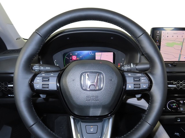 Honda Accord Hybrid Vehicle Full-screen Gallery Image 14