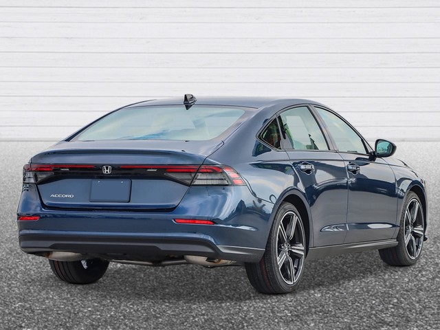 Honda Accord Sedan Vehicle Full-screen Gallery Image 04