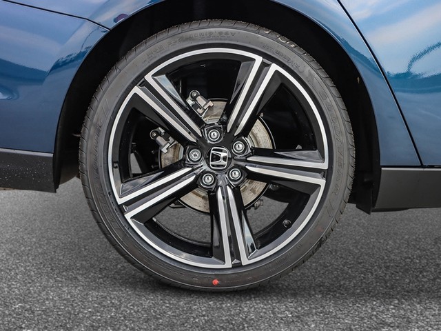 Honda Accord Sedan Vehicle Full-screen Gallery Image 07