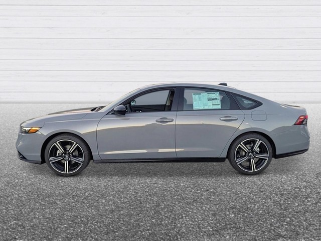 Honda Accord Sedan Vehicle Full-screen Gallery Image 02