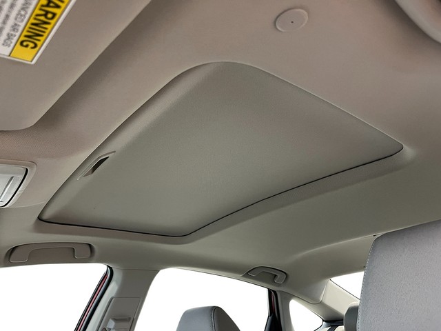 Honda Accord Sedan Vehicle Full-screen Gallery Image 14