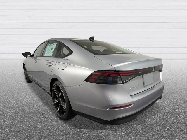 Honda Accord Sedan Vehicle Full-screen Gallery Image 02