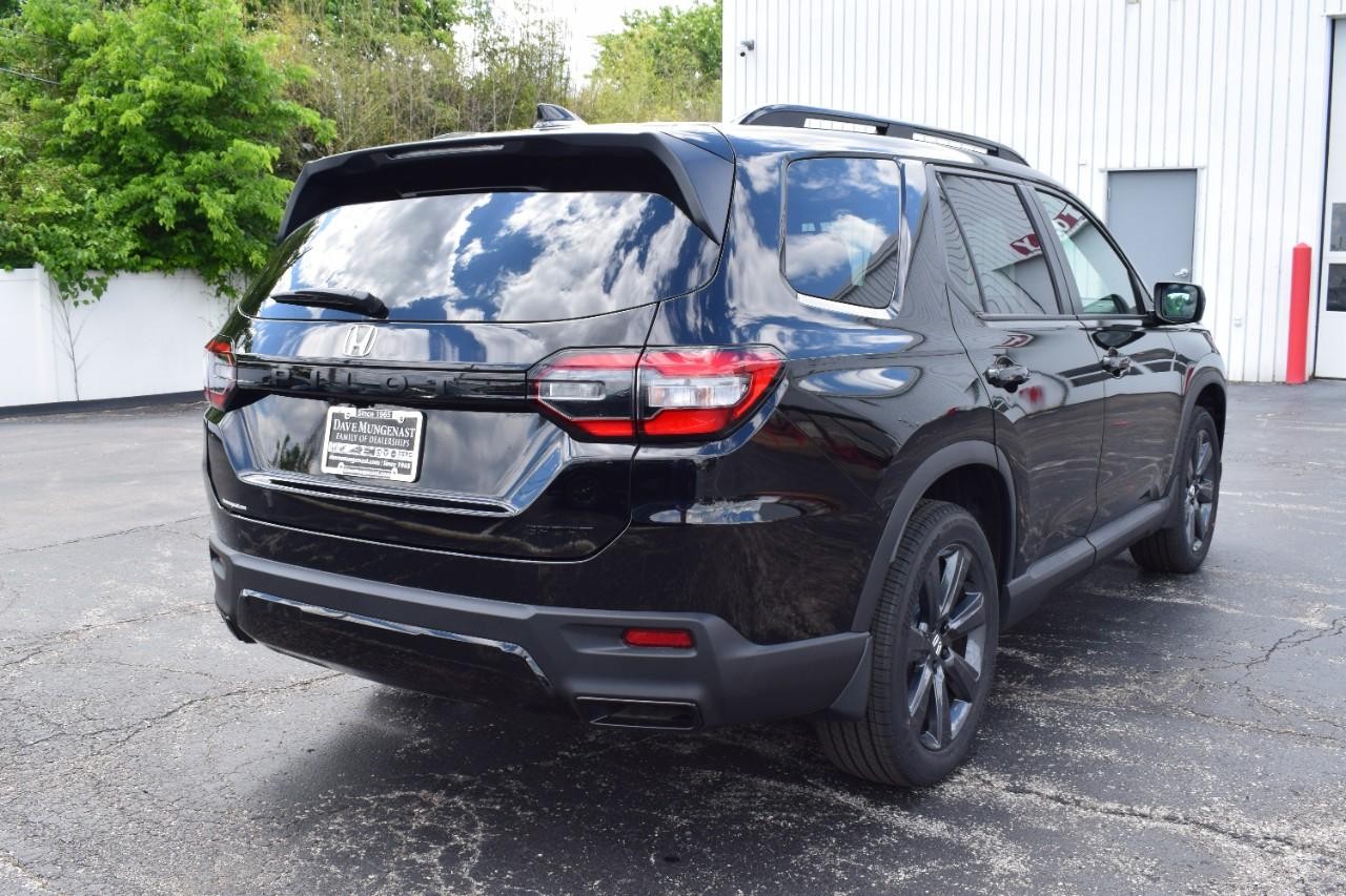 Honda Pilot Vehicle Full-screen Gallery Image 03