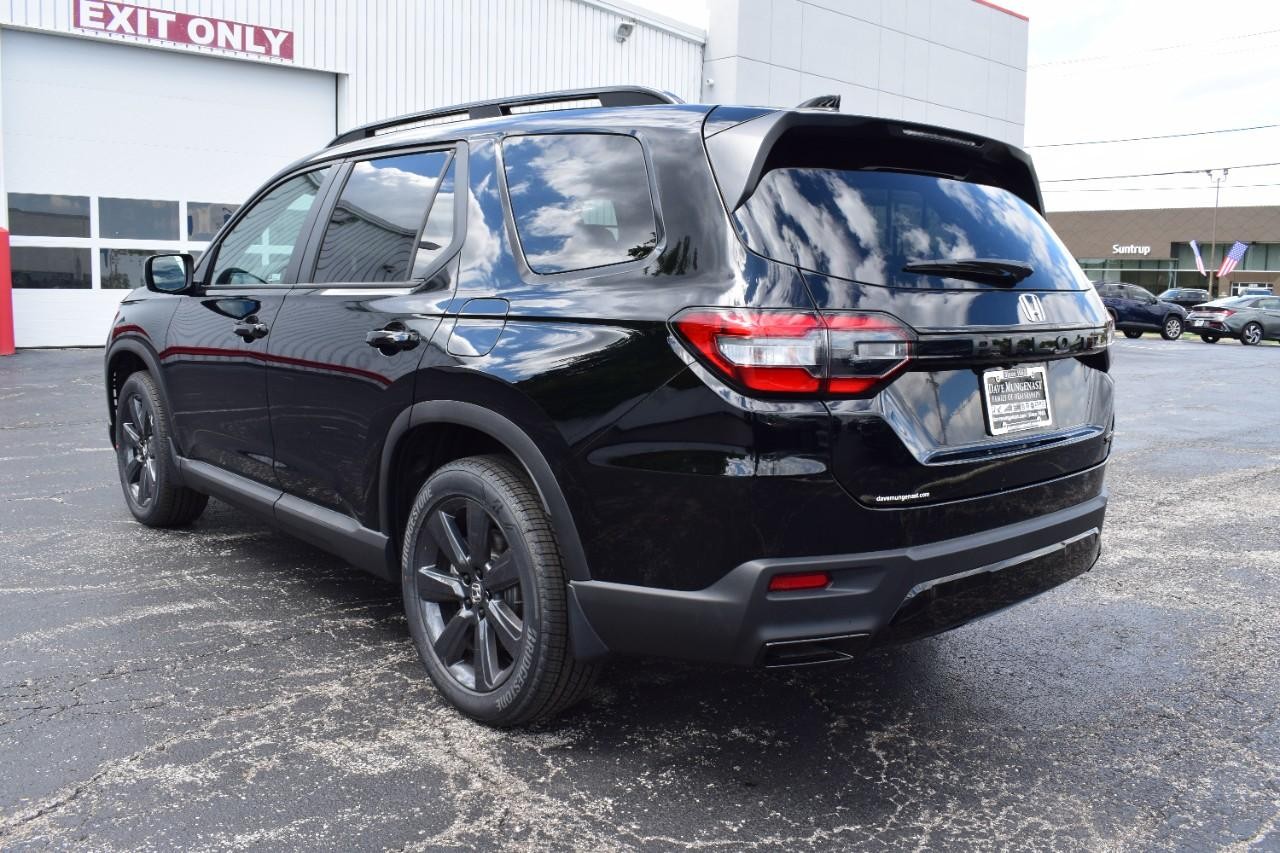 Honda Pilot Vehicle Full-screen Gallery Image 08