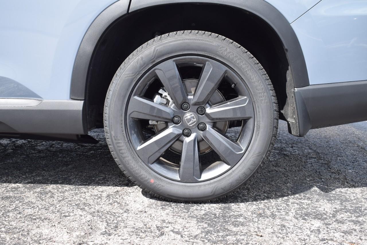 Honda Pilot Vehicle Full-screen Gallery Image 09