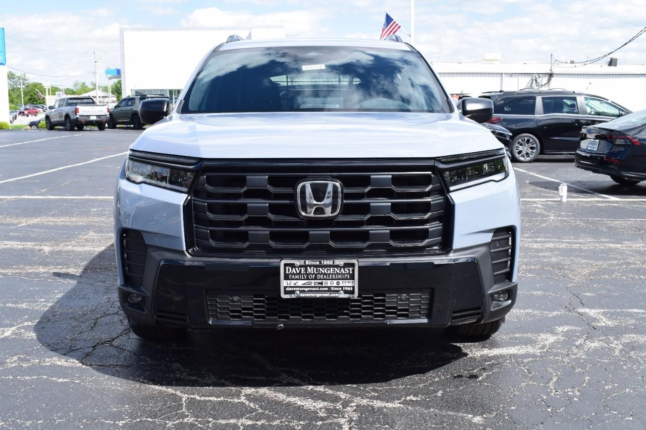 Honda Pilot Vehicle Full-screen Gallery Image 10