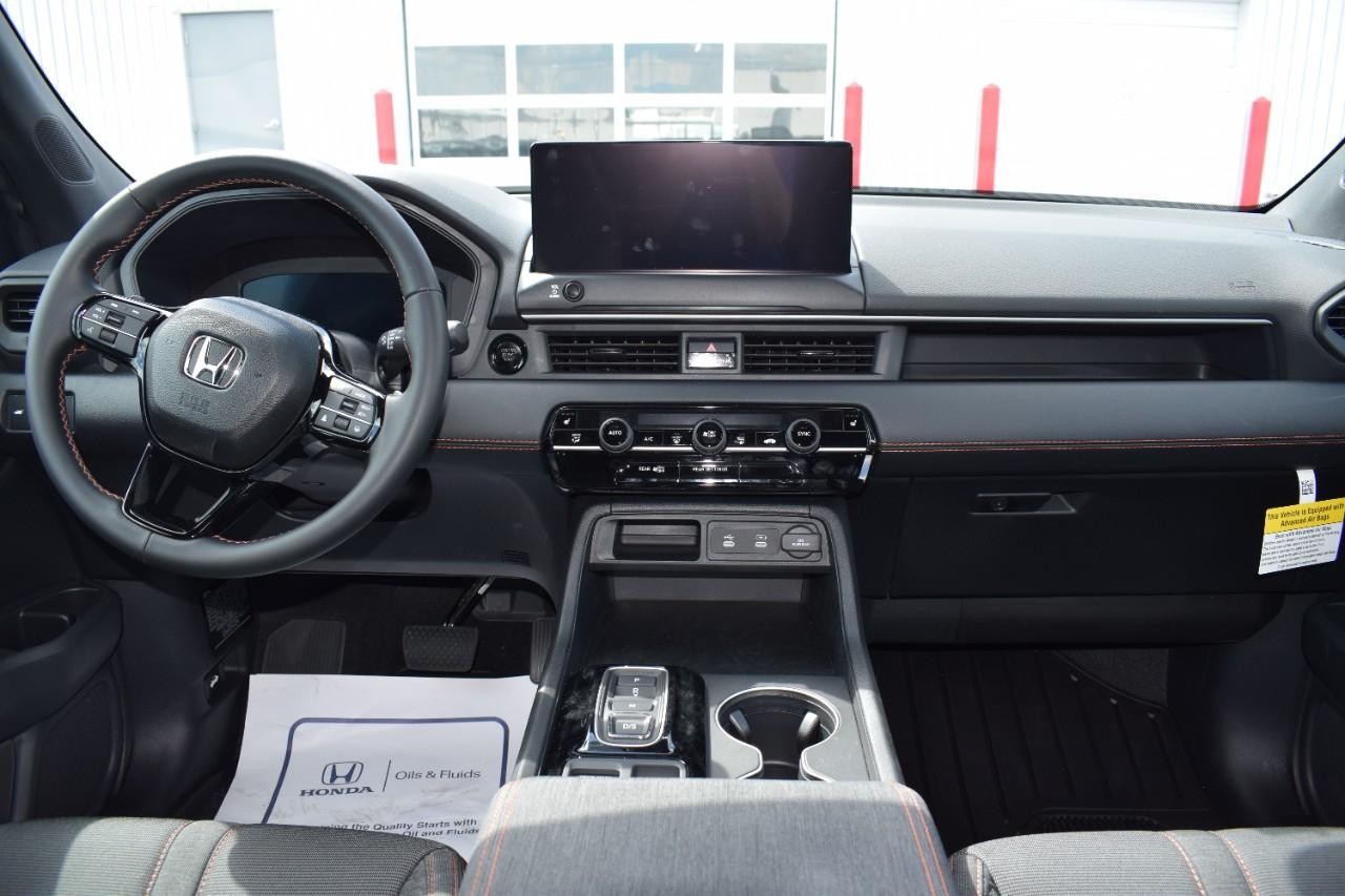 Honda Pilot Vehicle Full-screen Gallery Image 12