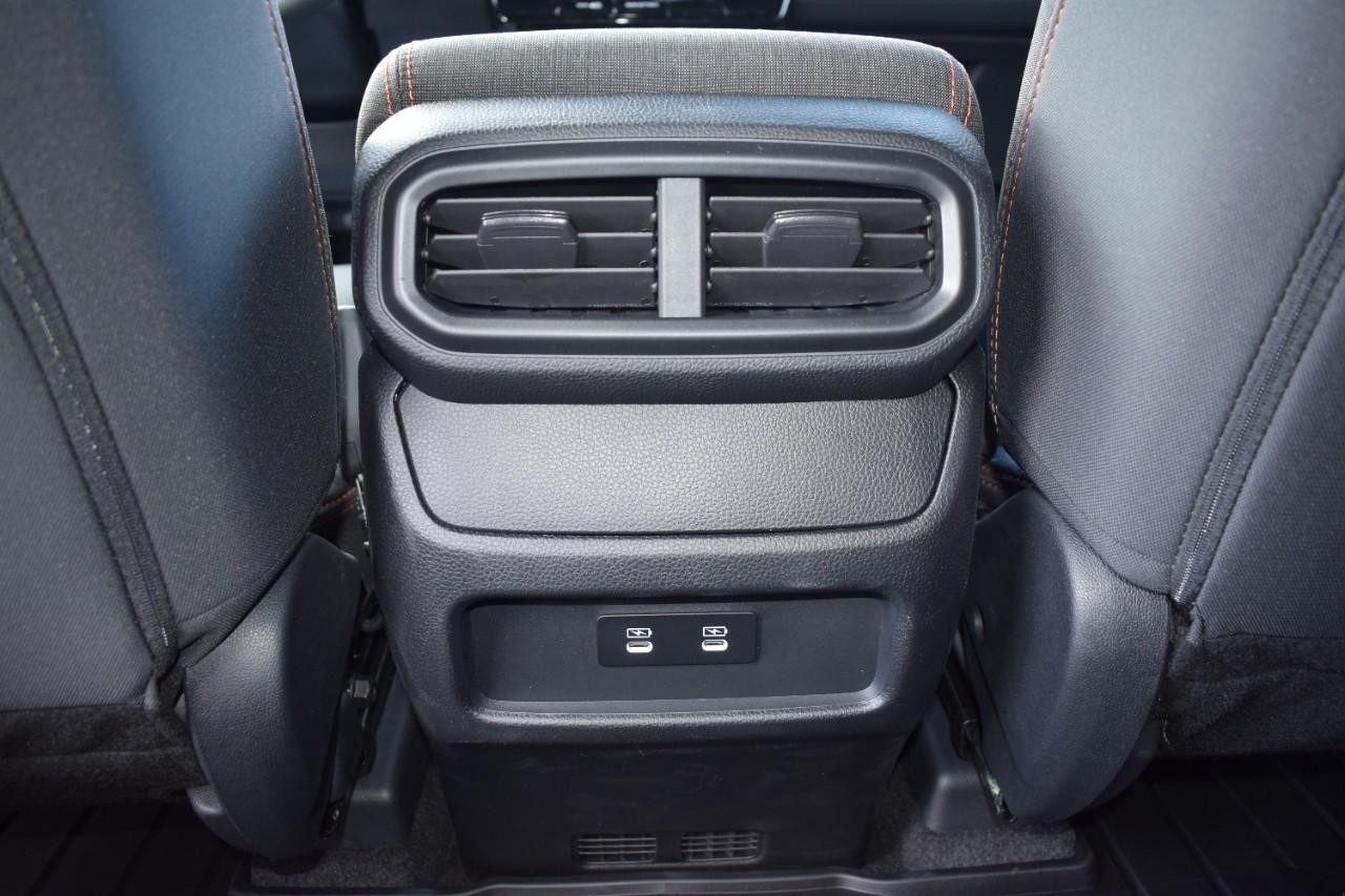 Honda Pilot Vehicle Full-screen Gallery Image 18