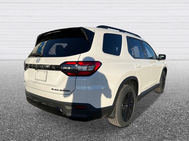 Honda Pilot Vehicle Full-screen Gallery Image 05