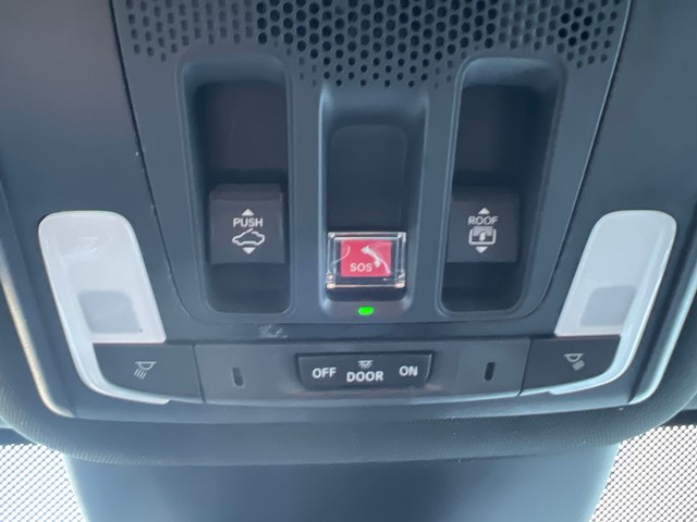 Honda Pilot Vehicle Full-screen Gallery Image 21