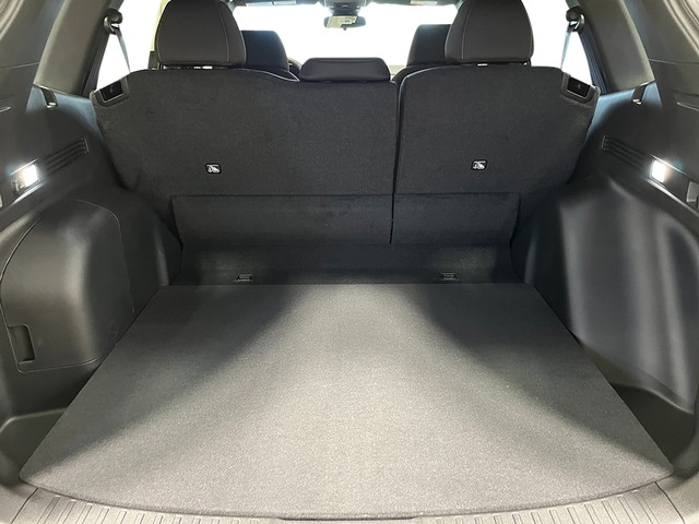 Honda CR-V Hybrid Vehicle Full-screen Gallery Image 24