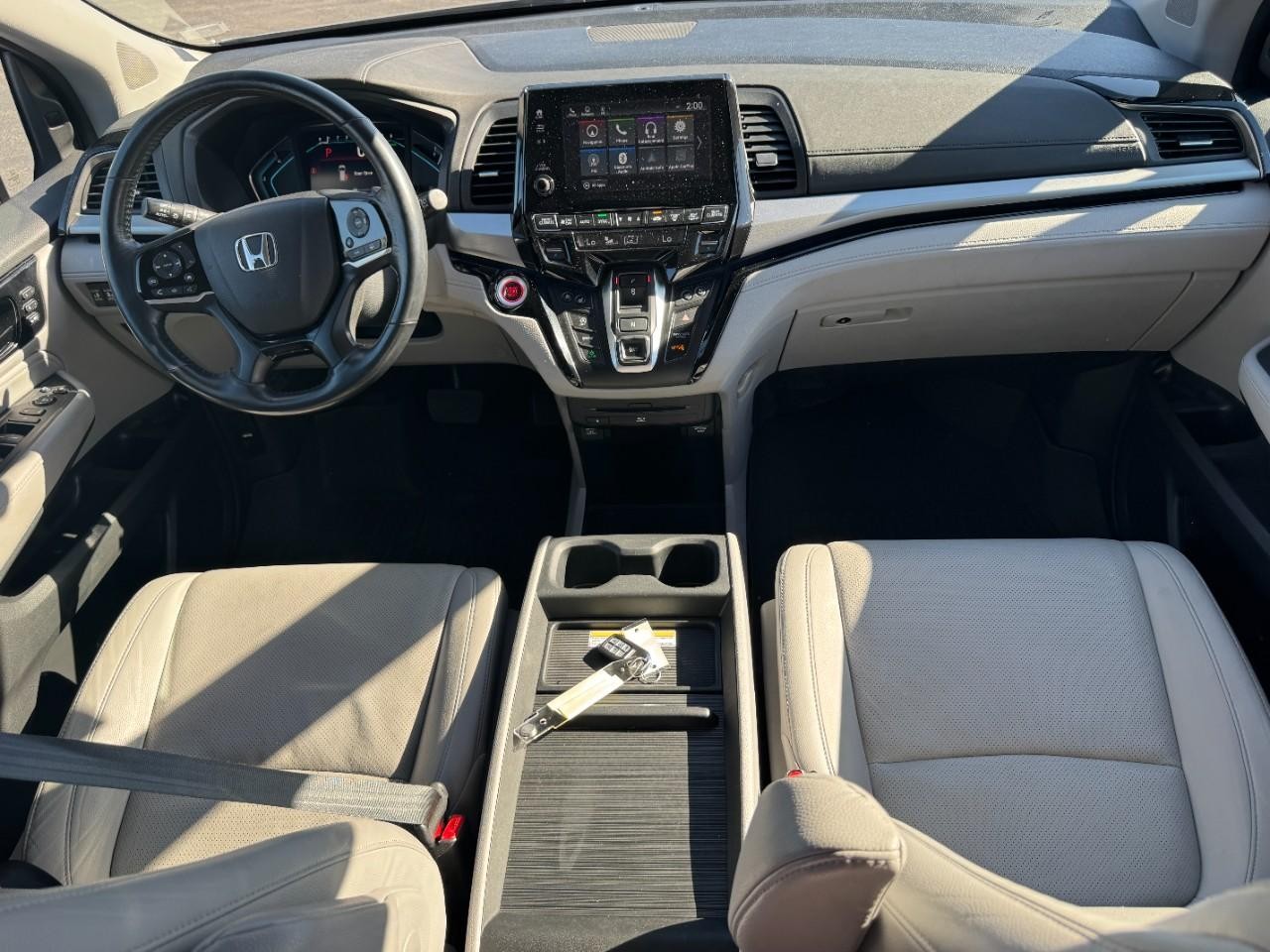 Honda Odyssey Vehicle Full-screen Gallery Image 12