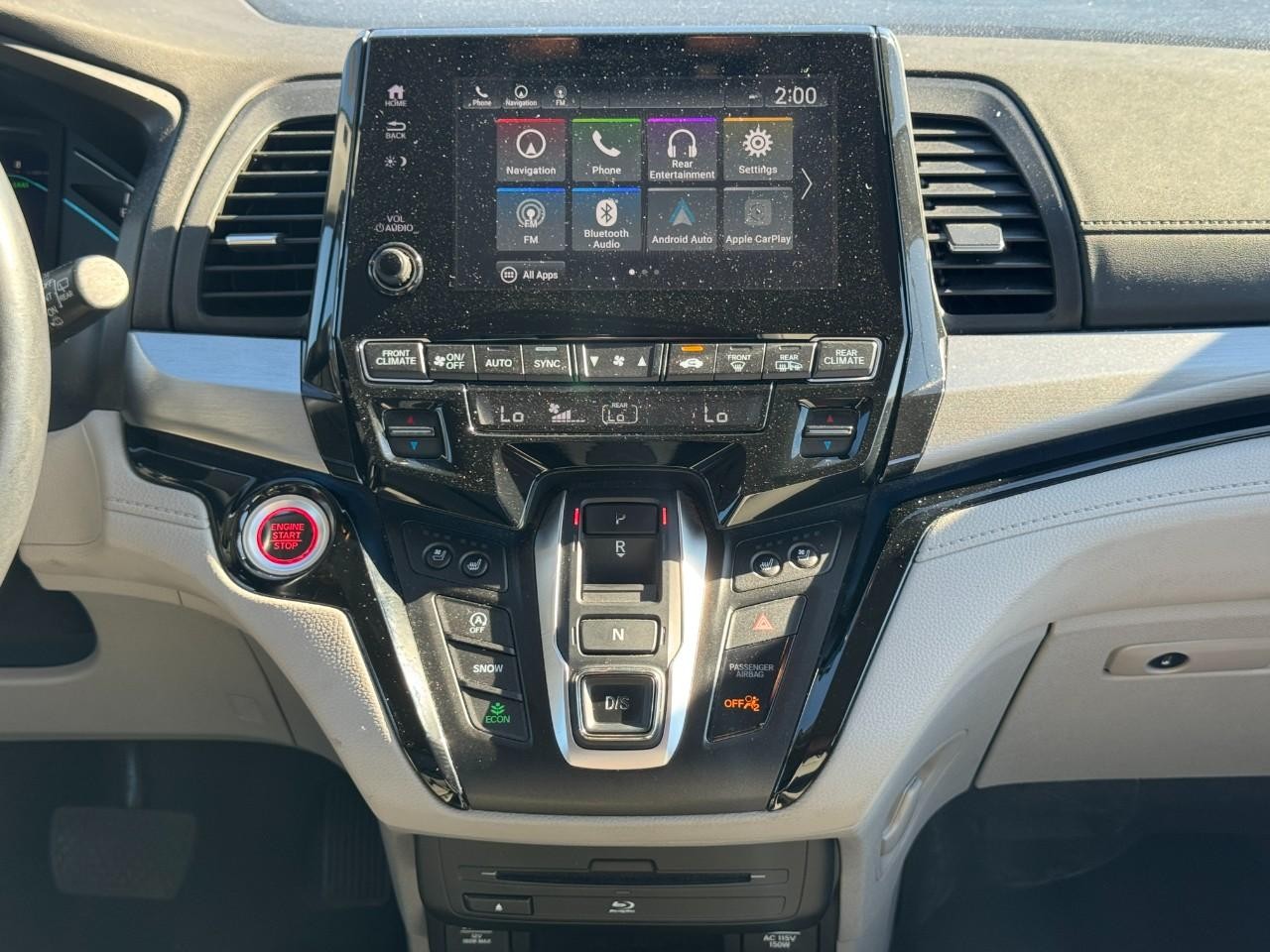 Honda Odyssey Vehicle Full-screen Gallery Image 14