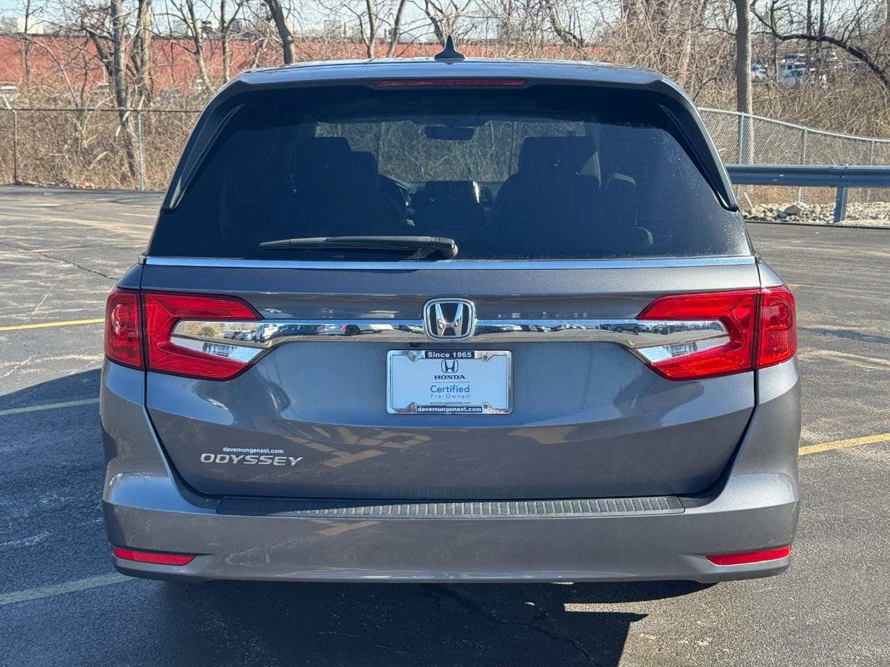 Honda Odyssey Vehicle Full-screen Gallery Image 06