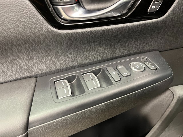 Honda CR-V Vehicle Full-screen Gallery Image 14