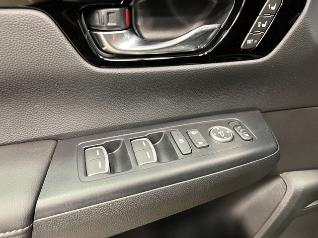 Honda CR-V Vehicle Full-screen Gallery Image 14