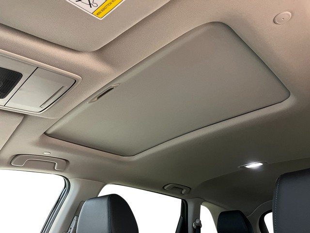 Honda CR-V Vehicle Full-screen Gallery Image 23