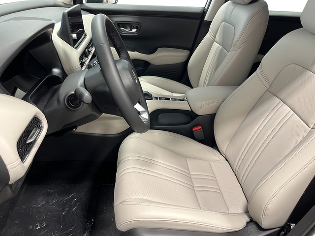 Honda HR-V Vehicle Full-screen Gallery Image 12