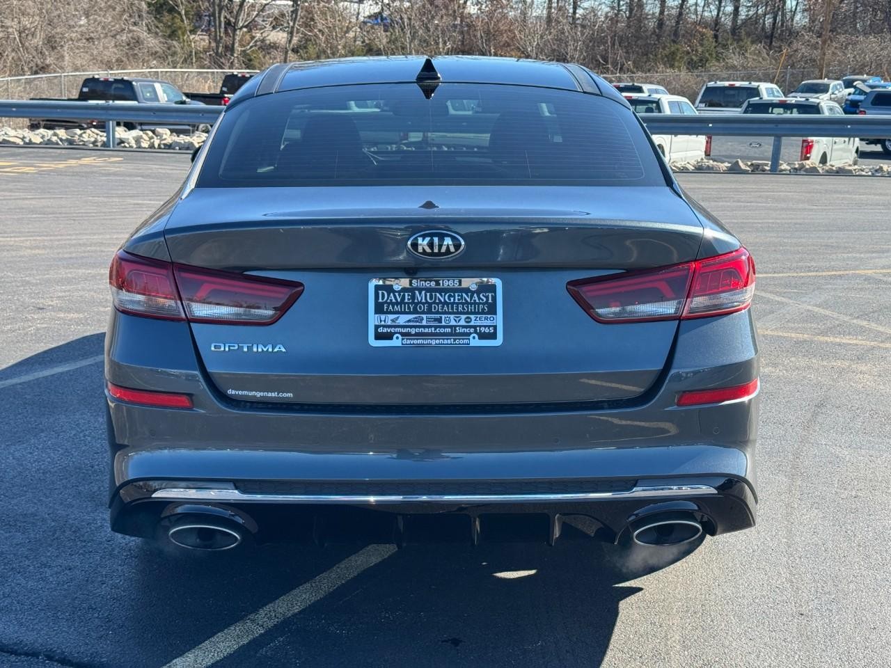 Kia Optima Vehicle Full-screen Gallery Image 06