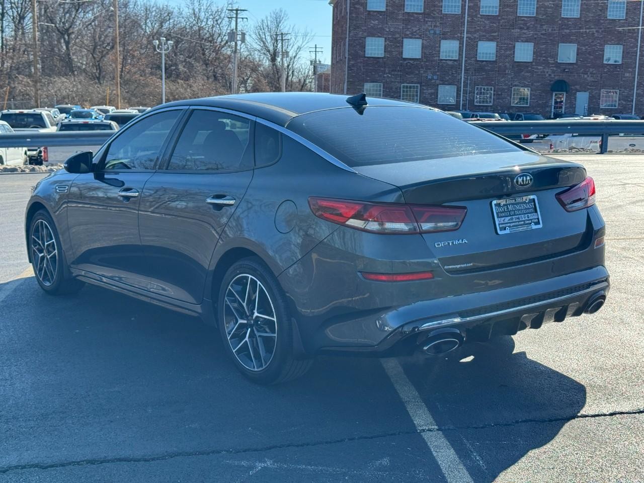 Kia Optima Vehicle Full-screen Gallery Image 07