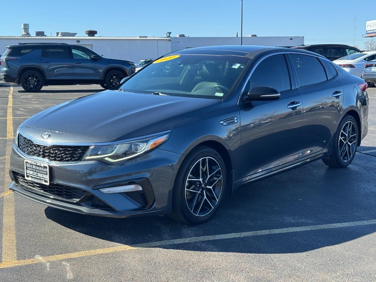 Kia Optima Vehicle Full-screen Gallery Image 08