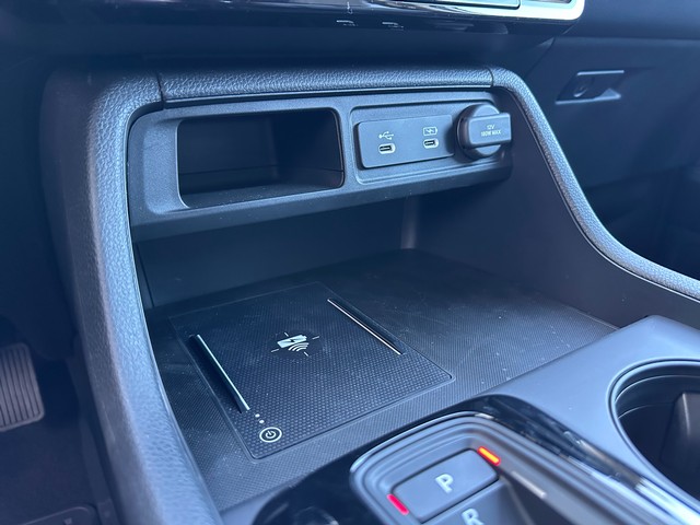 Honda Passport Vehicle Full-screen Gallery Image 17