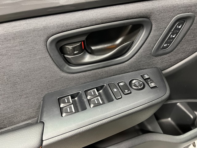 Honda Passport Vehicle Full-screen Gallery Image 10