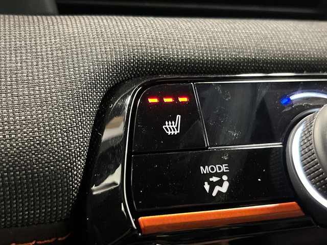 Honda Passport Vehicle Full-screen Gallery Image 19