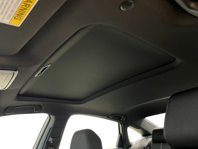 Honda Accord Hybrid Vehicle Full-screen Gallery Image 25