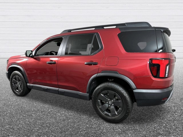 Honda Passport Vehicle Full-screen Gallery Image 02