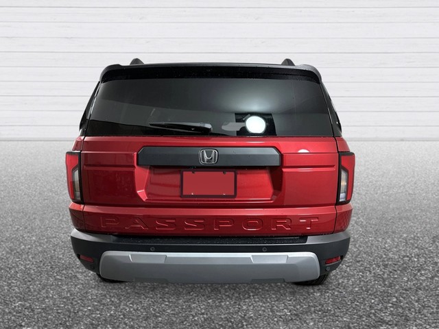 Honda Passport Vehicle Full-screen Gallery Image 03