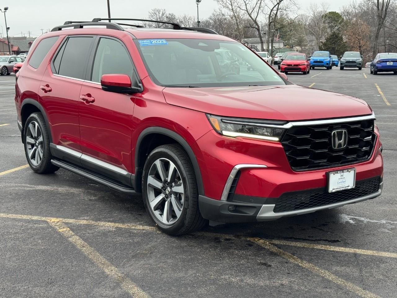 Honda Pilot Vehicle Full-screen Gallery Image 02