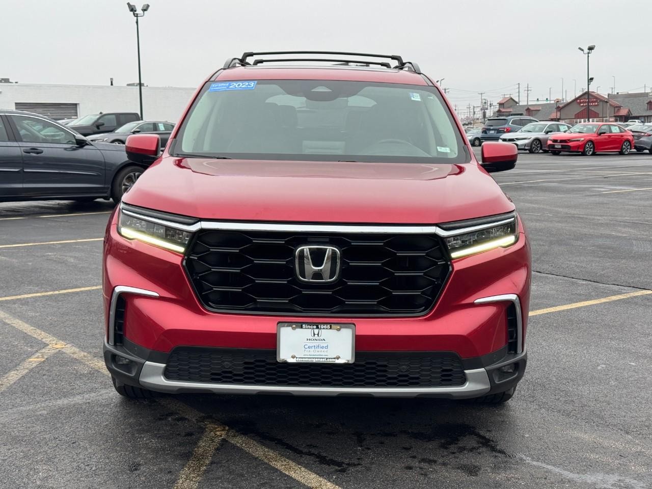 Honda Pilot Vehicle Full-screen Gallery Image 10