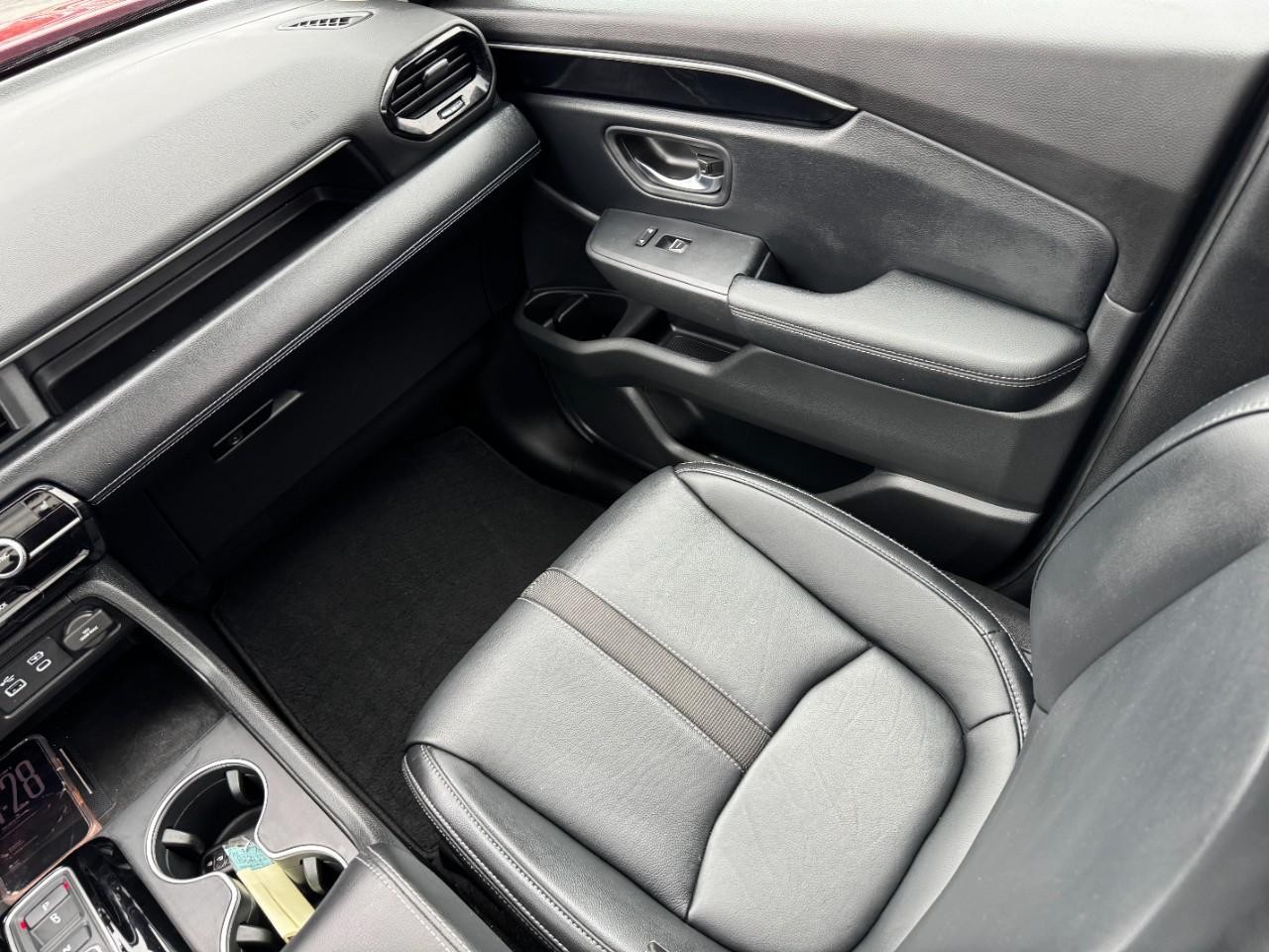 Honda Pilot Vehicle Full-screen Gallery Image 17