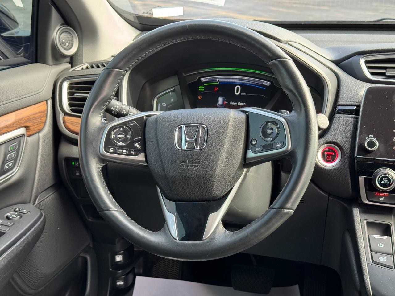 Honda CR-V Hybrid Vehicle Full-screen Gallery Image 13