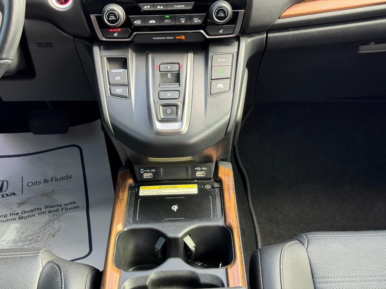 Honda CR-V Hybrid Vehicle Full-screen Gallery Image 15