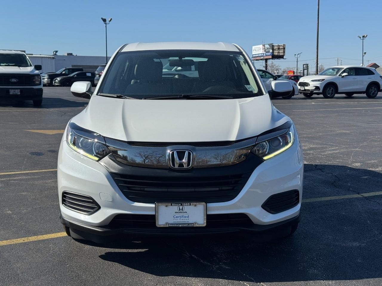 Honda HR-V Vehicle Full-screen Gallery Image 09