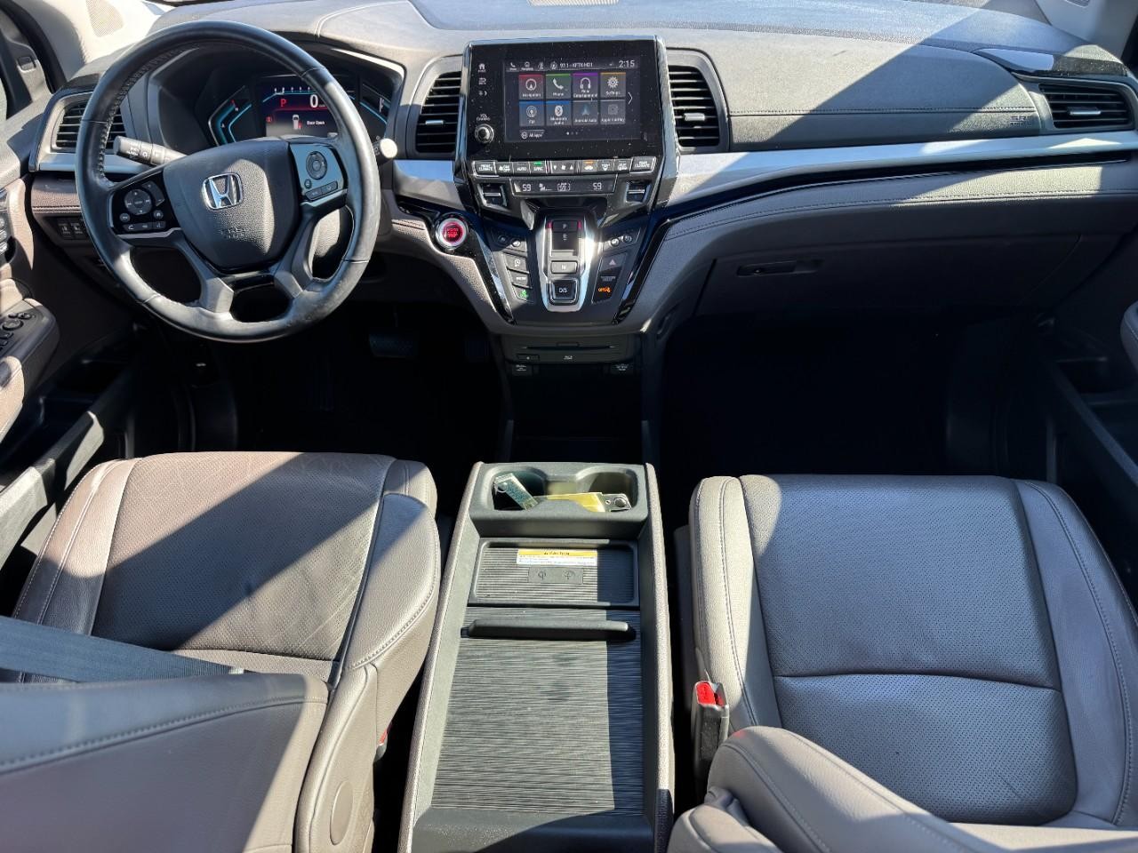 Honda Odyssey Vehicle Full-screen Gallery Image 12