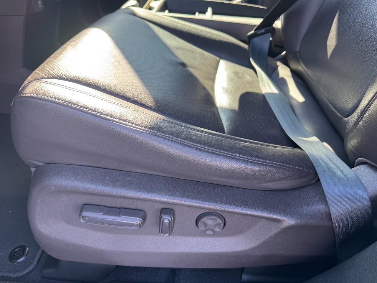 Honda Odyssey Vehicle Full-screen Gallery Image 19